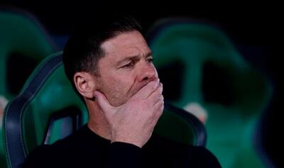  واکنش آلونسو به توقف رئال و نیمکت نشینی وینیسیوس