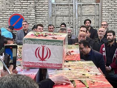  گلستان در بدرقه‌ی عاشقان بی‌نشان/ تشییع پنج شهید گمنام در گرگان