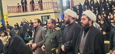  شکوه اجتماع دختران فاطمی در زرند؛ میعادگاه ارادت به بانوی دو عالم