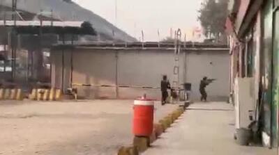  انفجار انتحاری و حمله مسلحانه به مقر نیروهای مرزی پاکستان