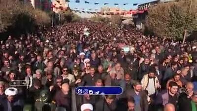  حضور حماسی مردم سراسر کشور در مراسم تشییع شهدای گمنام دفاع مقدس