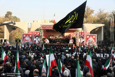  مراسم تشییع پیکرهای مطهر 100 شهید گمنام در تهران-1