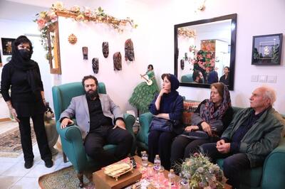  دیدار هنرمندان با فرزانه کابلی برای همدردی