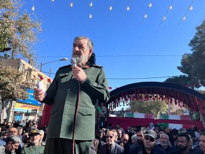  محسن رضایی: شهدا مکتب شدند و به ملت ایران اقتدار بخشیدند