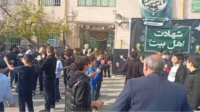  عزاداری نوجوانان ارومیه در سالروز شهادت حضرت زهرا(س)