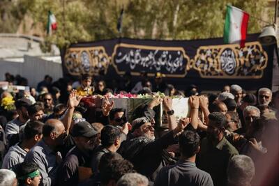  ۲ شهید گمنام در کهف‌الشهدا و بوستان والفجر شیراز آرام گرفتند