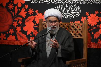  آیت الله رمضانی: هیئت‌ ها باید انسان را از نظر معنوی غنی کنند