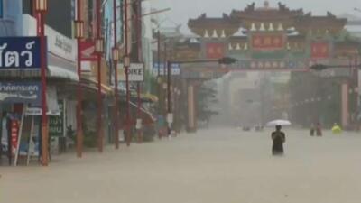  پلیس گردشگری تایلند: گردشگران به دلیل سیل از 17 هتل در هات یای، جنوب تایلند، تخلیه شدند