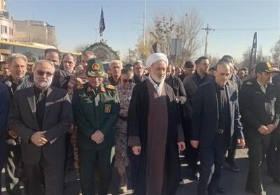  خون شهدا دژ مستحکم در دفاع از انقلاب اسلامی است - تسنیم