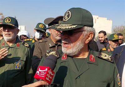  هیچ مانعی نمی‌تواند مردم را از راه شهدا جدا کند - تسنیم