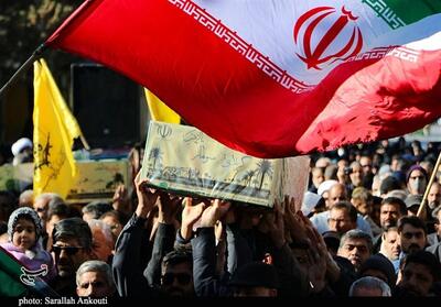  سفر کاروان اهالی بهشت به سراسر ایران/ وداع باشکوه عزاداران زهرا با 300 شهید گمنام   فیلم - تسنیم