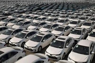  دور جدید فروش خودروهای وارداتی شروع شد؛ خریداران همچنان چشم‌انتظار شفافیت
