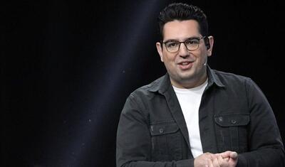  عجز مجری پرادعای صداوسیما در معرفی بازیکنان!