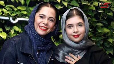  نگاه روز | |ژست های جذاب نفس بازغی در کنار مادرش 🌟