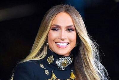  نگاه روز |تصاویر جنیفر لوپز ۵۶ساله در باشگاه بدنسازی 🌟