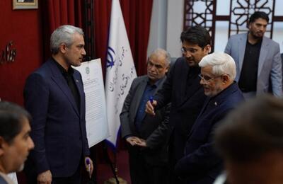  مدنی‌زاده: هوشمندسازی مالیاتی یکی از راهبرد‌های اصلی وزارت اقتصاد / سبحانیان: شفافیت مقررات در حوزه مالیات مطالبه رییس‌جمهور