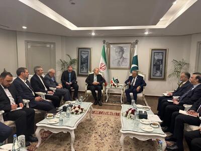  دیپلماسی فشرده لاریجانی در پاکستان؛ پیام تهران برای منطقه چیست؟