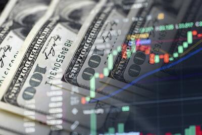  دلار ۱۲۰ هزار تومانی دور نیست/ کاهش ۵۰ درصدی ارزش ریال تا یکسال آینده | اقتصاد24