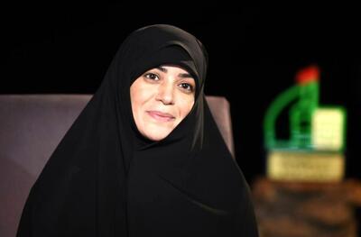  الهام چرخنده پای دیگ نذری در مراسم عزاداری فاطمیه + فیلم