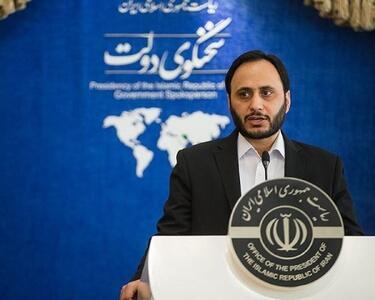  انتقاد تند سخنگوی دولت رئیسی به مصوبه بنزینی دولت ؛  اگر قیمت بنزین فصلی می‌شود، حقوق کارگران را هم فصلی زیاد کنید