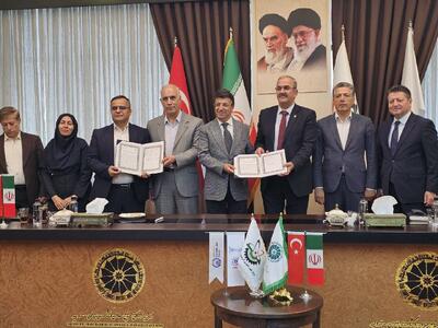  تفاهم نامه همکاری علمی، پژوهشی و فناوری بین استان آذربایجان‌غربی و وان ترکیه امضا شد