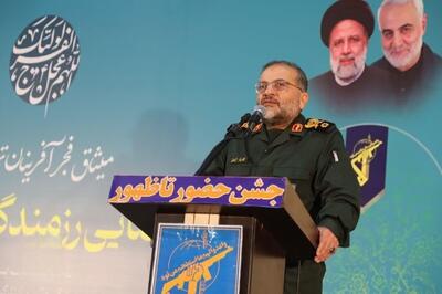  رئیس سازمان بسیج:  درست است جنگ ۱۲ روز طول کشید اما در یک روز شکست خوردند/ آمریکا فکر می کرد می تواند ایران را دوباره به دست آورد