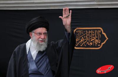  این عکس گفتگوی دیشب محمود کریمی با رهبر انقلاب وایرال شد! - کلبه سرگرمی