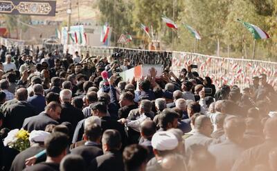  خاکسپاری ۲ لاله گمنام دفاع مقدس در کهف الشهدای شیراز