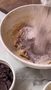  فیلم طرز تهیه کوکی شکلاتی کافی شاپی در خانگی