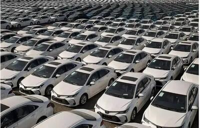  دور جدید فروش خودروهای وارداتی شروع شد؛ خریداران همچنان چشم‌انتظار شفافیت