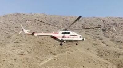  آبگیری هلی‌کوپترها از ارس برای حریق جنگل‌های نمنق