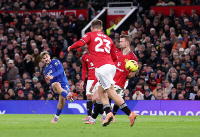  کیرنان دوزبری هال پس از گلزنی مقابل منچستریونایتد: نمی‌دانستم که می‌توانم با پای راست چنین شوتی بزنم!