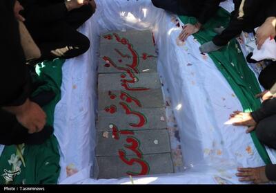  پیکر ‌شهید گمنام در صدا و سیمای مرکز زنجان آرام گرفت - تسنیم