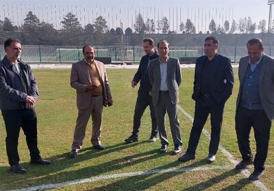  نمونه‌برداری از چمن ورزشگاه تختی - تسنیم