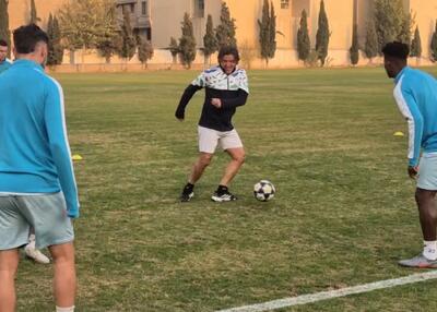  چالش خرس وسط با حضور بازیکنان استقلال و ساپینتو