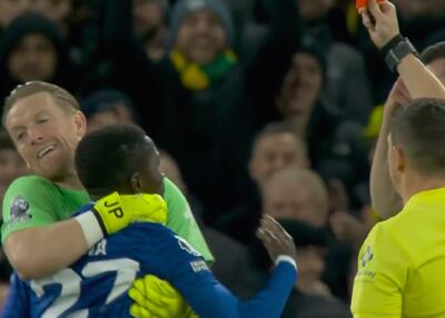  درگیری دو بازیکن خودی اورتون