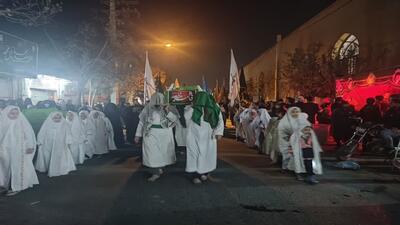  اهالی محله شهر قائم قم به سوگ حضرت فاطمه زهرا (س) نشستند + عکس