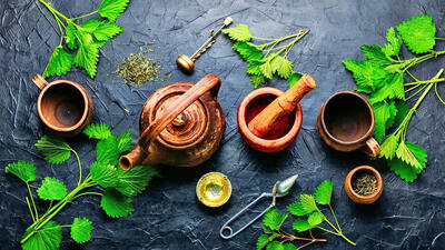  بهترین دمنوش‌ها برای بهبود عملکرد گوارش