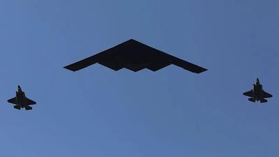  انتشار جزئیات تازه از حمله به تاسیسات اتمی ایران / فرمانده آمریکایی مدعی است: یک موشک هم به‌ جنگنده‌های ما شلیک نشد
