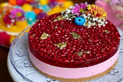  آموزش طرز تهیه چیز کیک انار برای سفره شب یلدا (فیلم)
