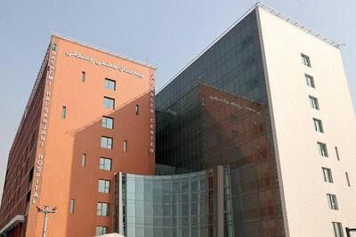  نخستین عمل جراحی  در بیمارستان هاشمی رفسنجانی