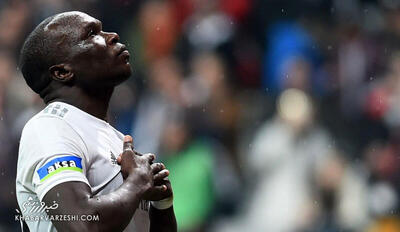  تصمیم اشتباه هاشمیان، باعث حسرت پرسپولیسی‌ها شد