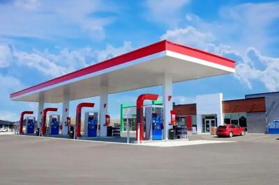  دفاع عجیب از قیمت بنزین: پول یک بسته چیپس است!