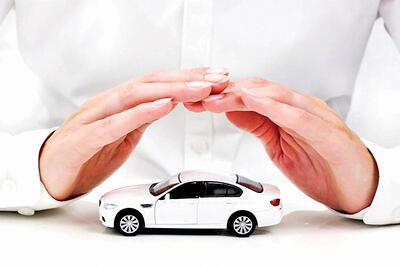  نامه وزیر اقتصاد به سه وزیر برای اجرای قانون بیمه شخص ثالث