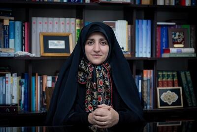  معاون پزشکیان: هنرمندان زن خارج از کشور می‌توانند بازگردند