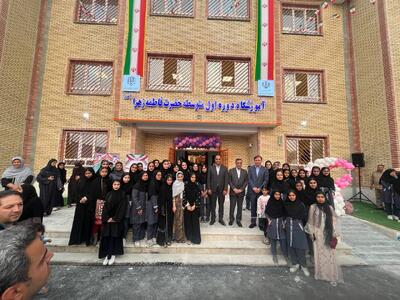  افتتاح مدرسه ۱۲ کلاسه توسط معاون اجرایی رئیس‌جمهور در عسلویه