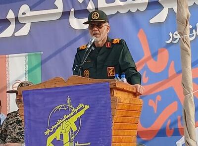  فرمانده دوران دفاع مقدس: مأموریت بسیج پیاده سازی گام دوم انقلاب است