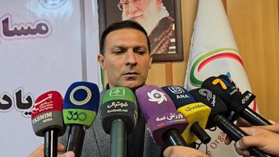  رحمان احمدی: بازیکن سالاری از سمت آقای قلعه نویی قابل پذیرش نیست