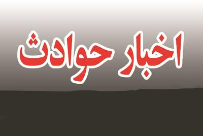  اسیدپاشی به سمت پدر و دختر 15 ساله توسط همسایه روانی