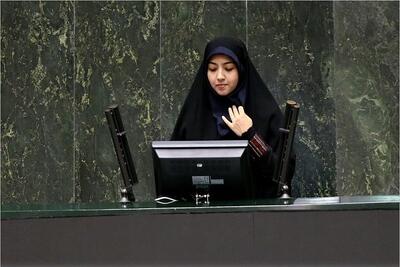  سعیدی: مشکل نیروهای شرکتی حل و فصل شود